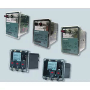 SIEMENS 7PJ11 AUXILIARY RELAY WITH SELF RESET CONTACTS